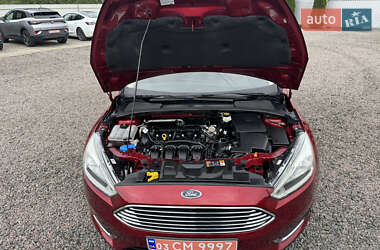 Седан Ford Focus 2017 в 