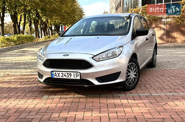 Седан Ford Focus 2016 в 