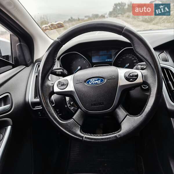Универсал Ford Focus 2013 в 