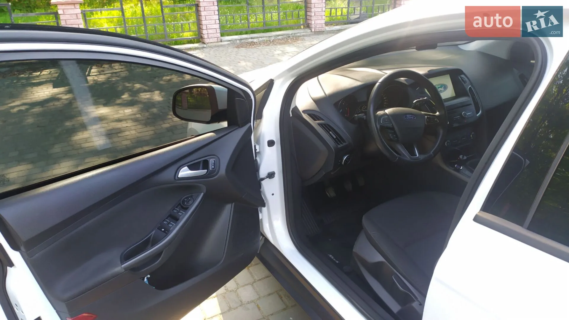 2016 Ford Focus - мініатюра 4