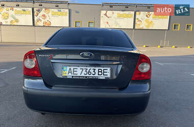 Седан Ford Focus 2006 в 