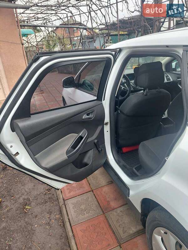 Универсал Ford Focus 2013 в Чернигове