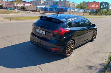 Хэтчбек Ford Focus 2017 в 