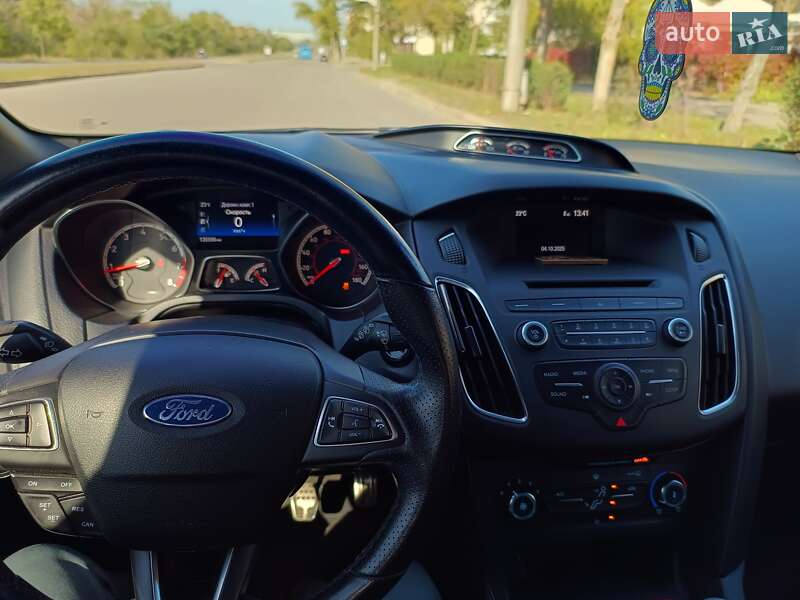 Хетчбек Ford Focus 2017 в Запоріжжі