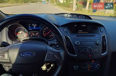 Хэтчбек Ford Focus 2017 в 