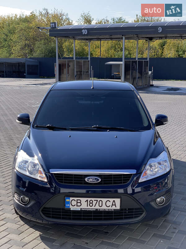 Хэтчбек Ford Focus 2011 в Полтаве