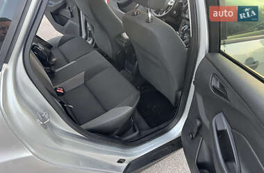 Седан Ford Focus 2012 в 