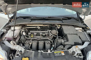 Седан Ford Focus 2012 в 