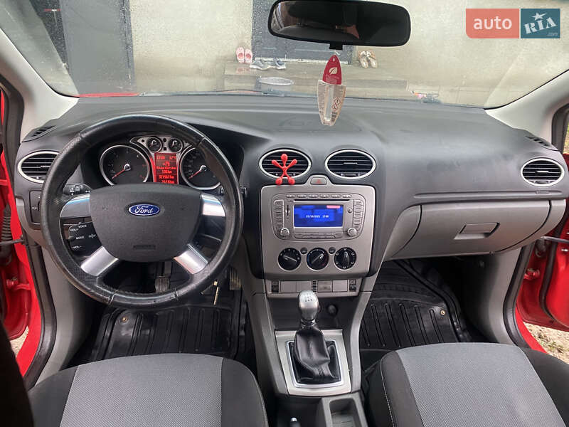 Універсал Ford Focus 2010 в Коломиї фото 30 Універсал Ford Focus 2010 в Коломиї