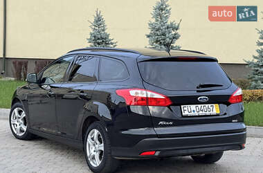 Универсал Ford Focus 2012 в 