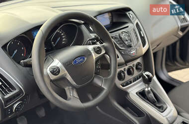 Универсал Ford Focus 2012 в 
