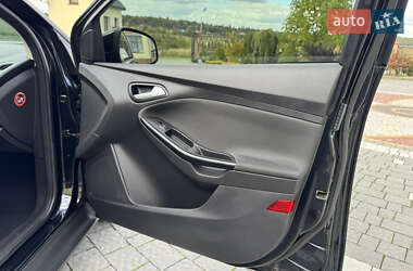 Универсал Ford Focus 2013 в 