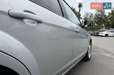 Универсал Ford Focus 2009 в 