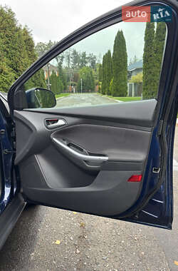 Универсал Ford Focus 2012 в 