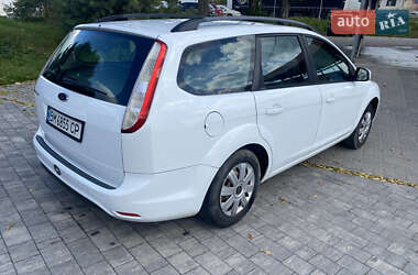 Универсал Ford Focus 2010 в 