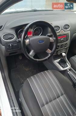 Универсал Ford Focus 2010 в 