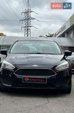 Седан Ford Focus 2018 в 