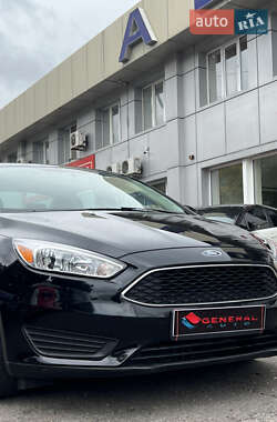 Седан Ford Focus 2018 в 