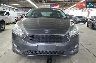Седан Ford Focus 2015 в 