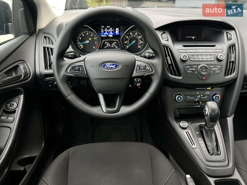 Седан Ford Focus 2015 в Одессе фото 10 Седан Ford Focus 2015 в Одессе