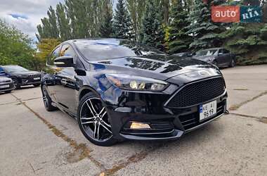 Хэтчбек Ford Focus 2017 в 