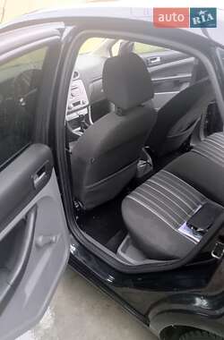 Седан Ford Focus 2008 в 
