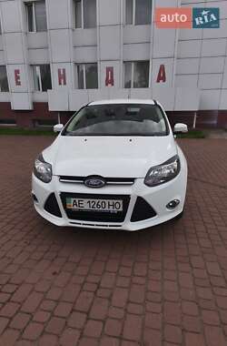 Хэтчбек Ford Focus 2014 в Каменском