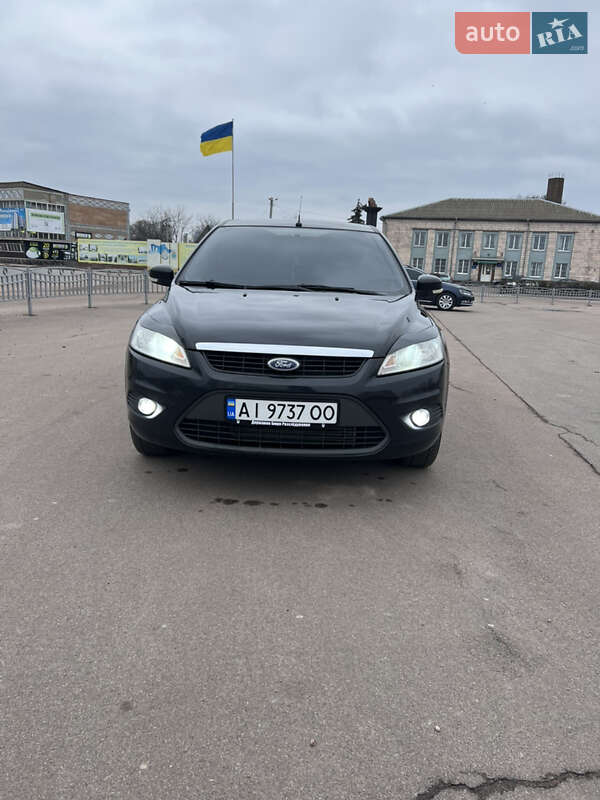 Универсал Ford Focus 2009 в Черняхове