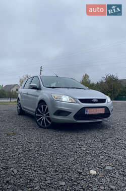 Универсал Ford Focus 2010 в 