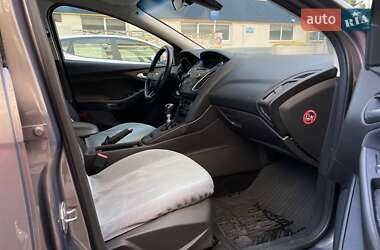 Седан Ford Focus 2015 в Киеве