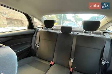 Седан Ford Focus 2015 в 