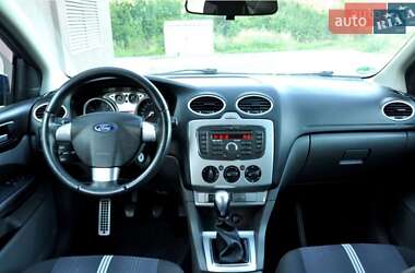 Универсал Ford Focus 2010 в 