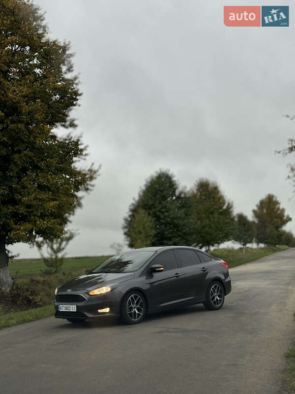 Седан Ford Focus 2017 в Тлумаче