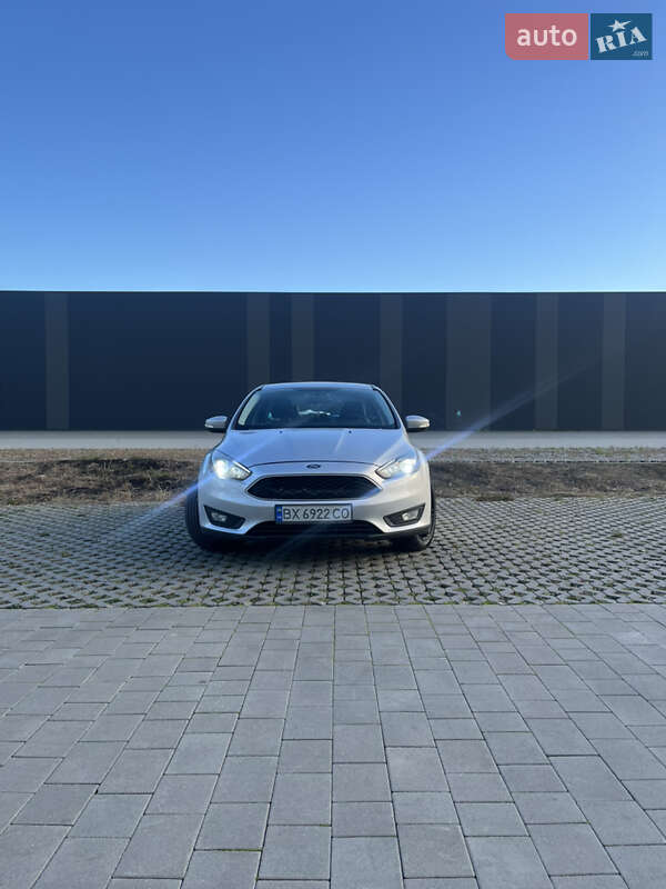 Седан Ford Focus 2016 в Хмельницькому