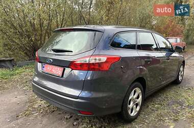 Универсал Ford Focus 2014 в 