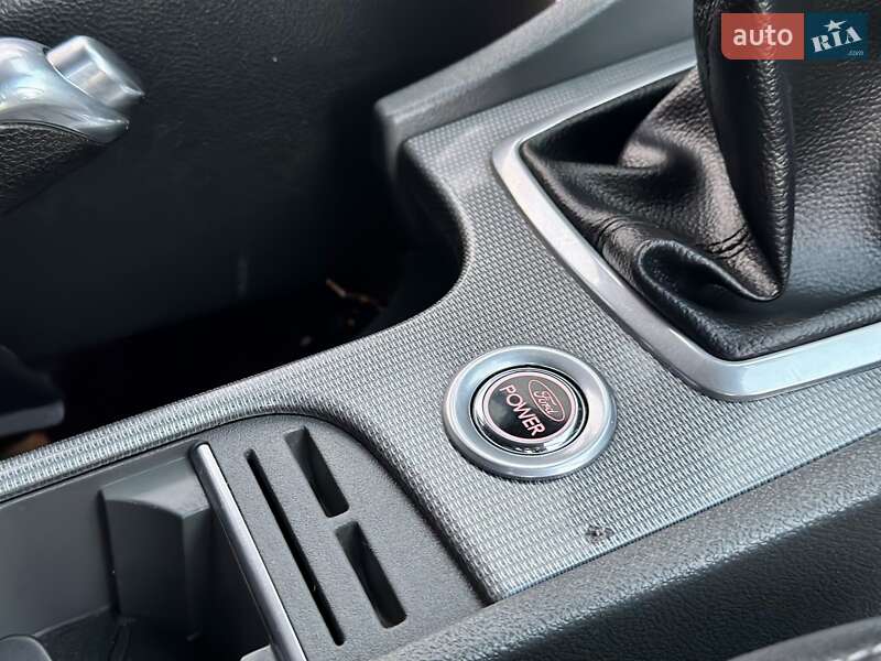Универсал Ford Focus 2010 в Вараше фото 25 Универсал Ford Focus 2010 в Вараше