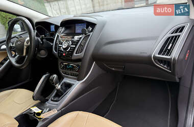 Универсал Ford Focus 2011 в 