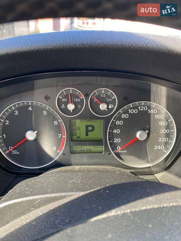Хэтчбек Ford Focus 2005 в Житомире