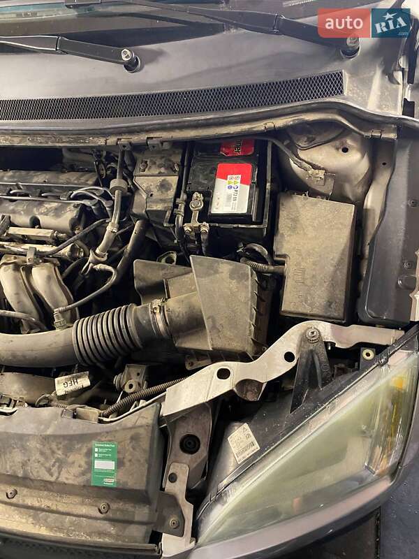 Хэтчбек Ford Focus 2005 в Житомире