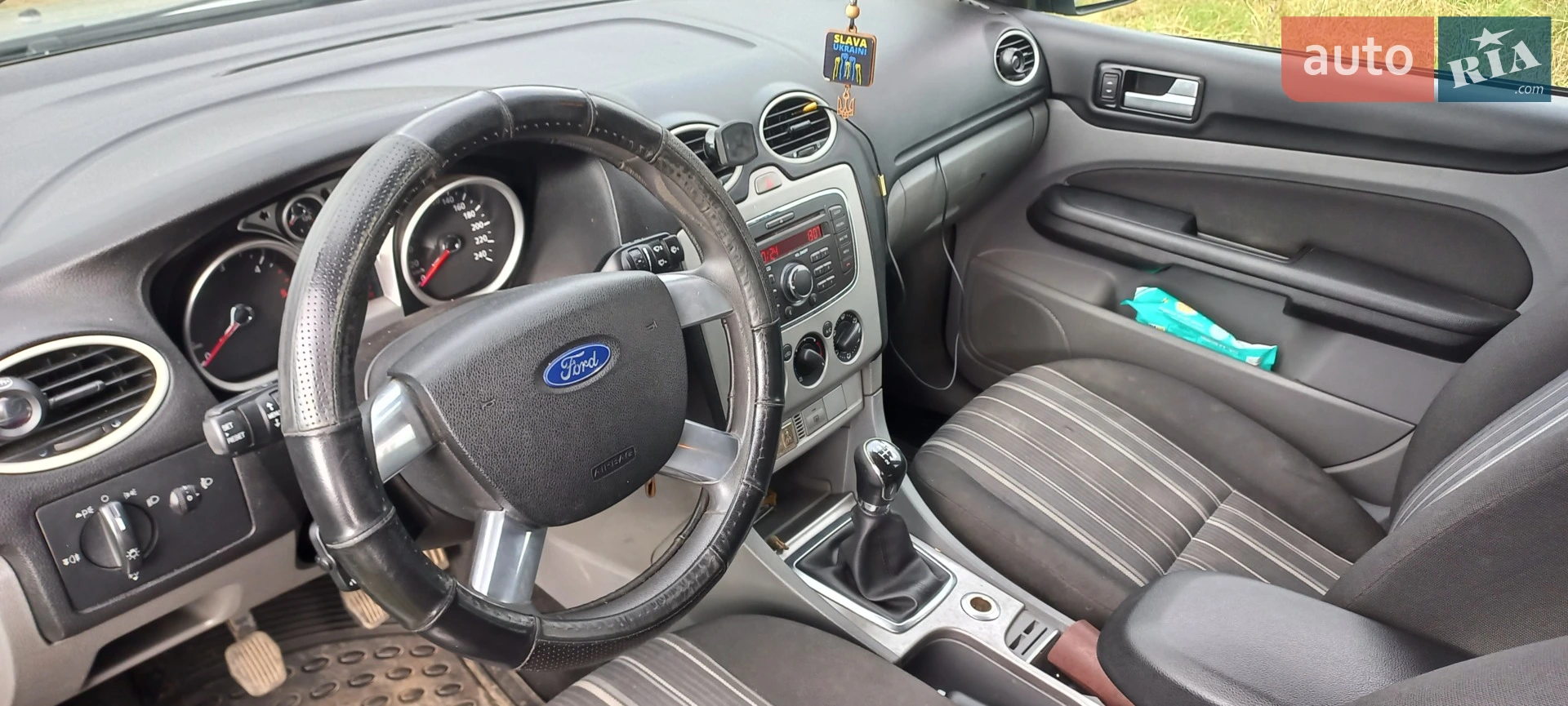2010 Ford Focus - мініатюра 3