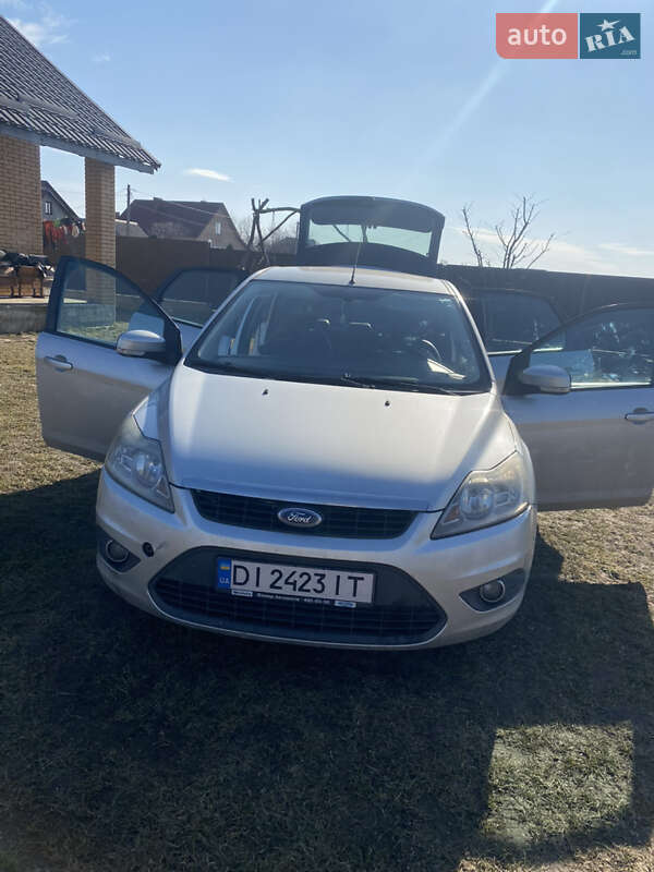Хетчбек Ford Focus 2008 в Рівному
