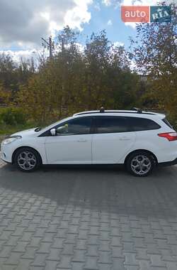 Универсал Ford Focus 2013 в 