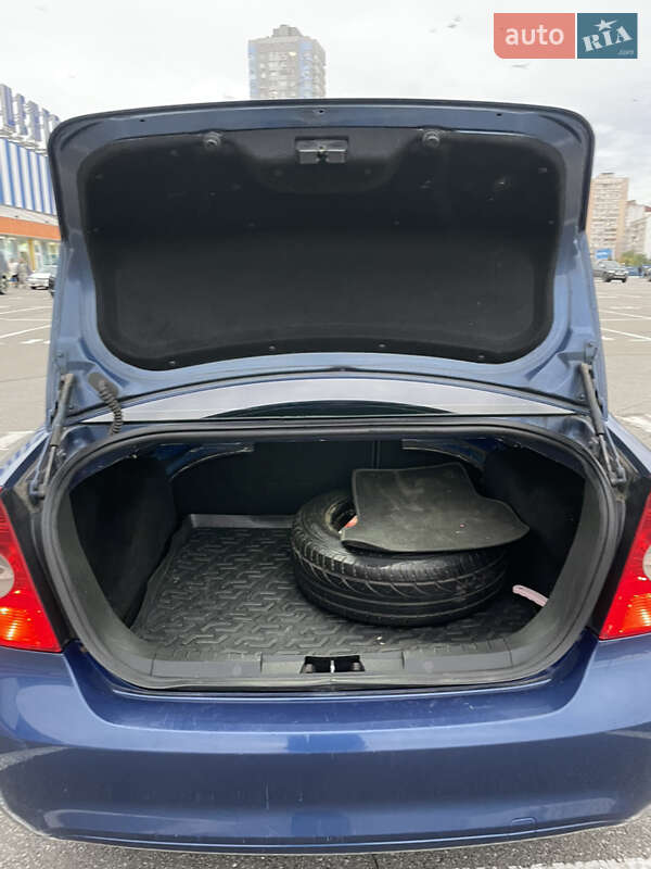 Седан Ford Focus 2008 в Киеве