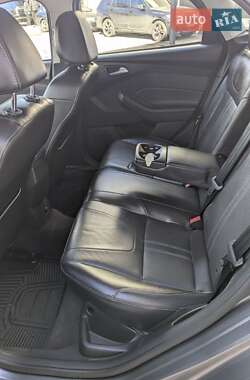 Седан Ford Focus 2013 в 
