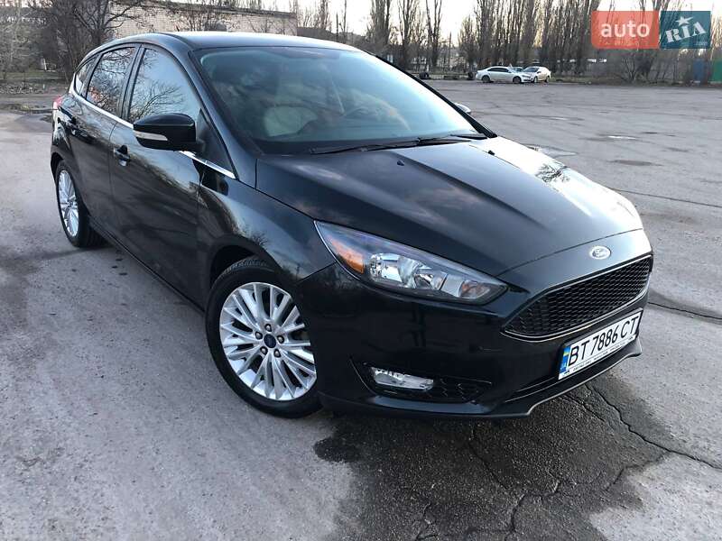 Хэтчбек Ford Focus 2015 в Киеве