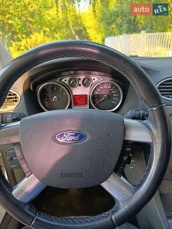 Хэтчбек Ford Focus 2009 в Конотопе