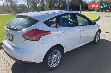 Хэтчбек Ford Focus 2015 в 