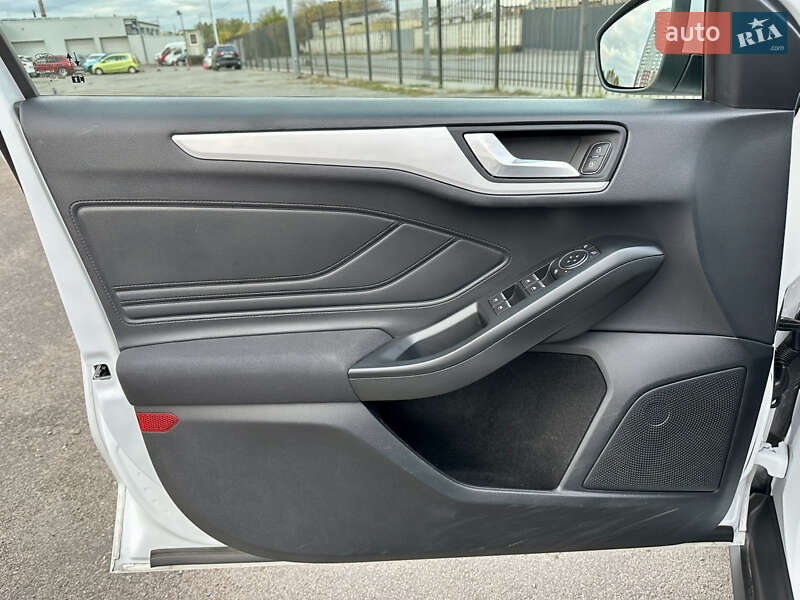 Хетчбек Ford Focus 2020 в Києві фото 19 Хетчбек Ford Focus 2020 в Києві