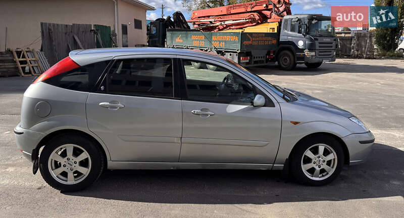 Хэтчбек Ford Focus 2002 в Киеве фото 8 Хэтчбек Ford Focus 2002 в Киеве