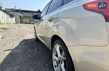 Седан Ford Focus 2017 в 